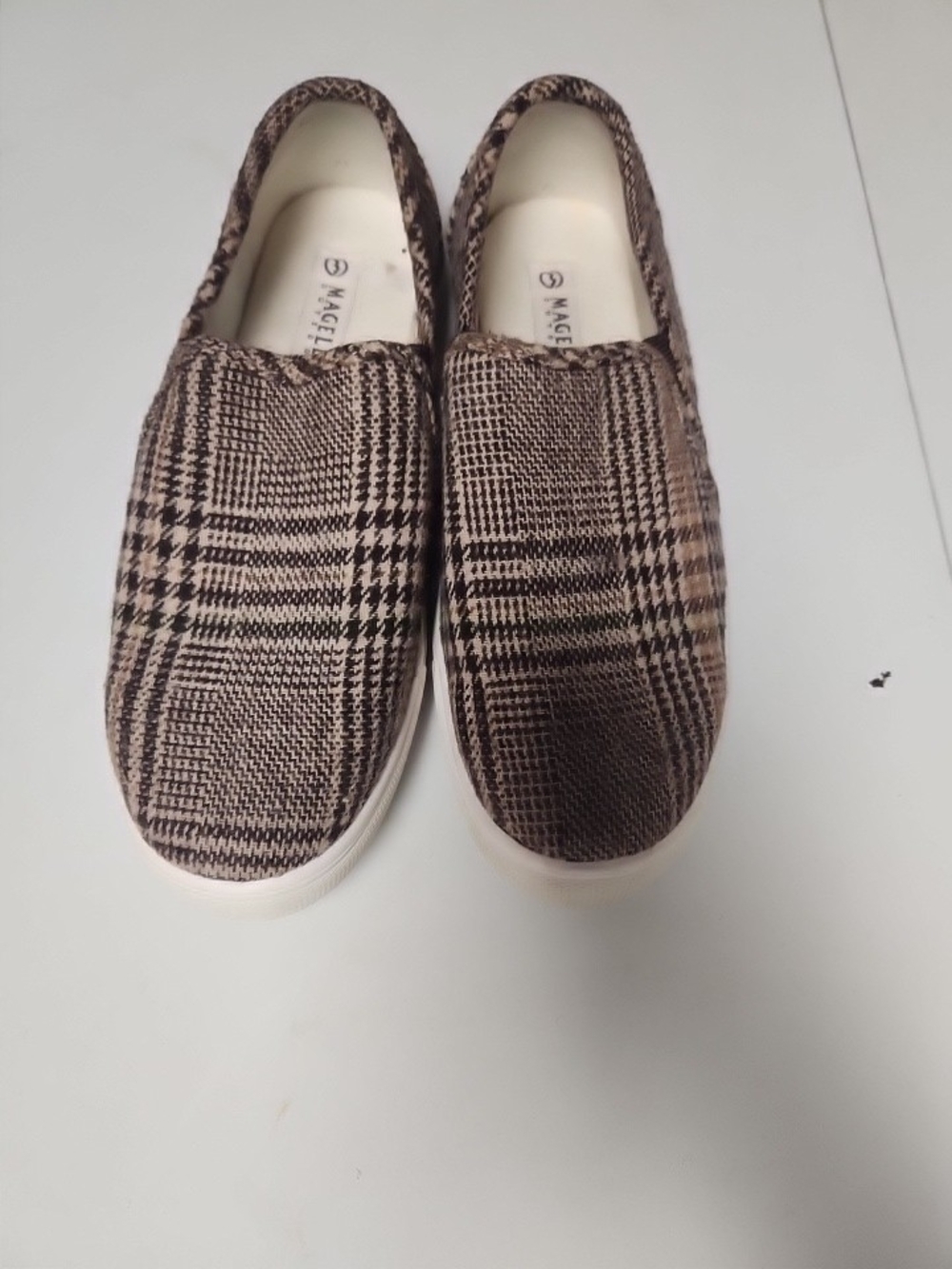 Magellan Outdoors Brown Plaid Slip-On Sneakers